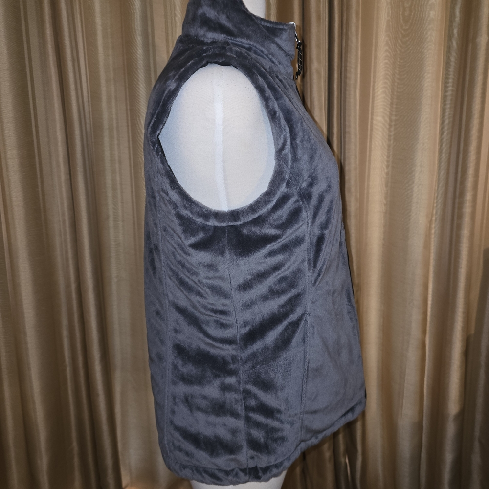 Free Country Black / Grey Faux Fur Reversable Puffer Vest Size Medium - Picture 9 of 9